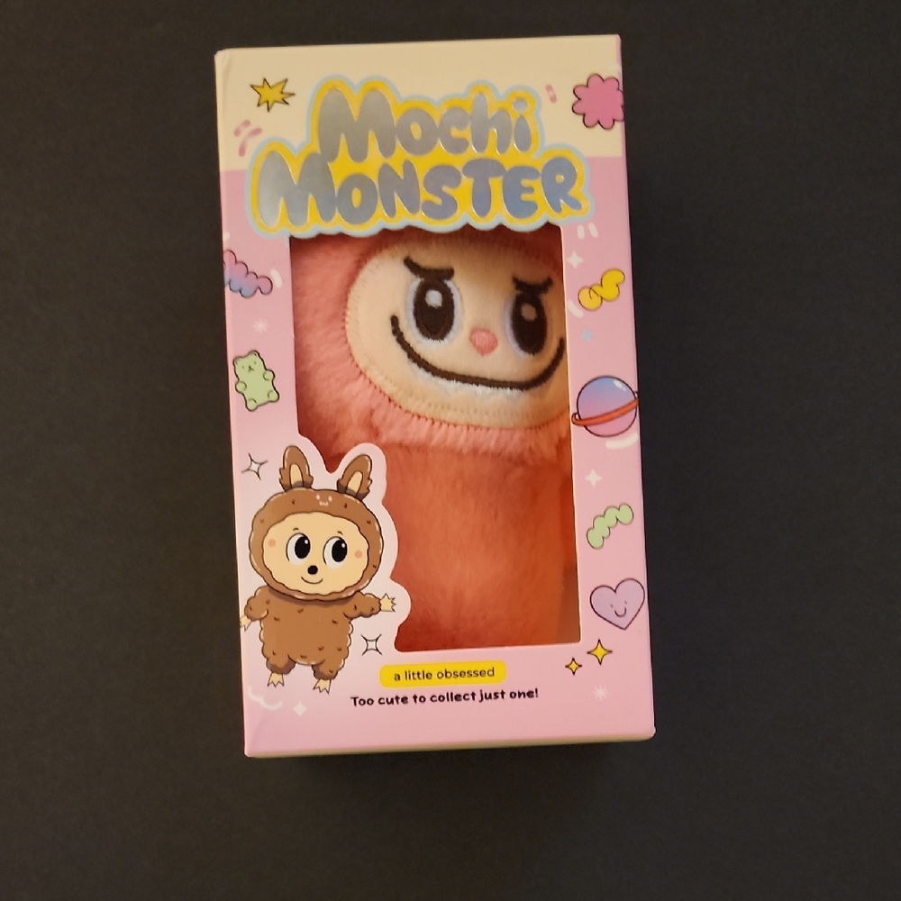 NIB Mochi Monster Key Chain, 5 inch Plush, Pinkish Delight, Cute